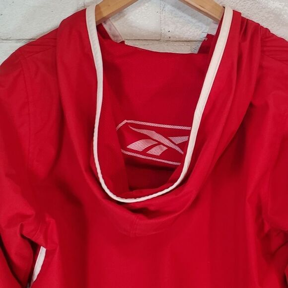 NWOT. .Reebok full zip lightweight jacket - Picture 4 of 16